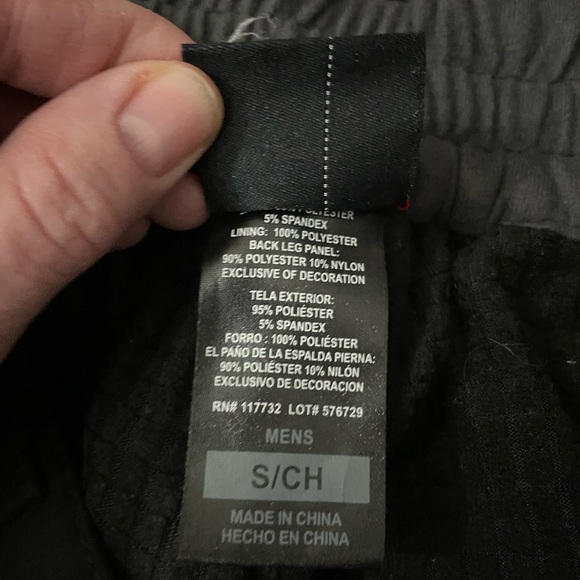 Gerry Men’s Cargo Black Snow‎ Pants Size small - Picture 6 of 13